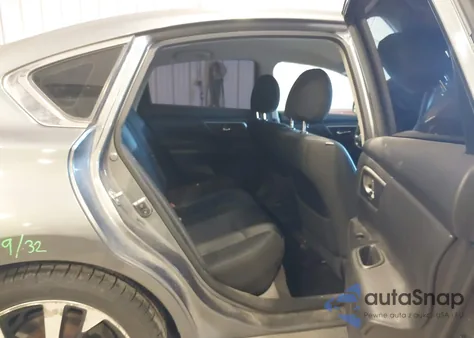 2018 Nissan Altima 2.5 Sr из США, поврежденный, VIN 1N4AL3AP5JC259808